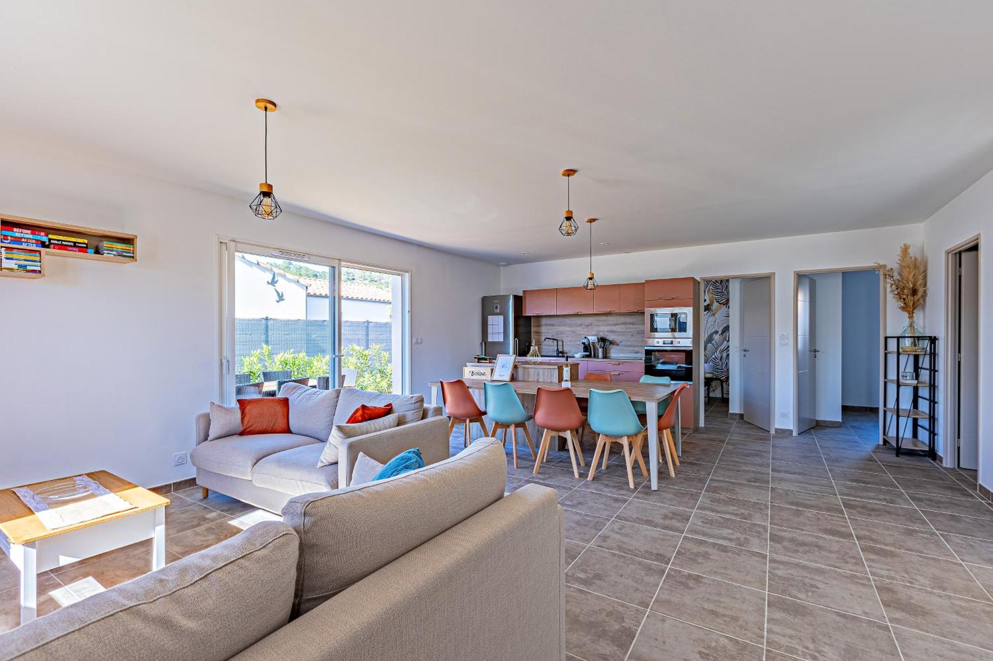 Holiday home ღ L'orb Enchante - Piscine Chauffee, Clim, Netflix